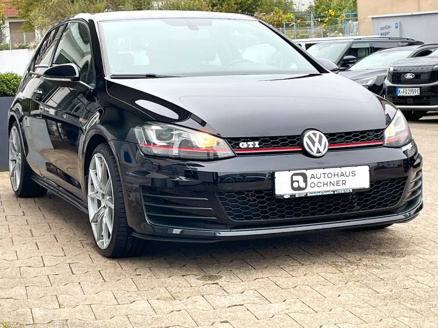 Volkswagen Golf VII GTI 2.0 TSI BMT Noir - 2