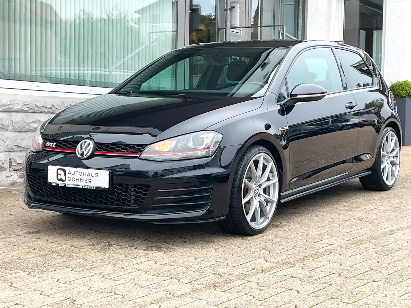 Volkswagen Golf VII GTI 2.0 TSI BMT Noir - 1