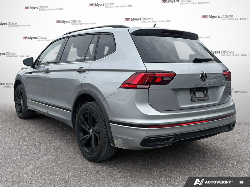 2024 Volkswagen Tiguan Comfortline R-Line Black Edition — снимка 1