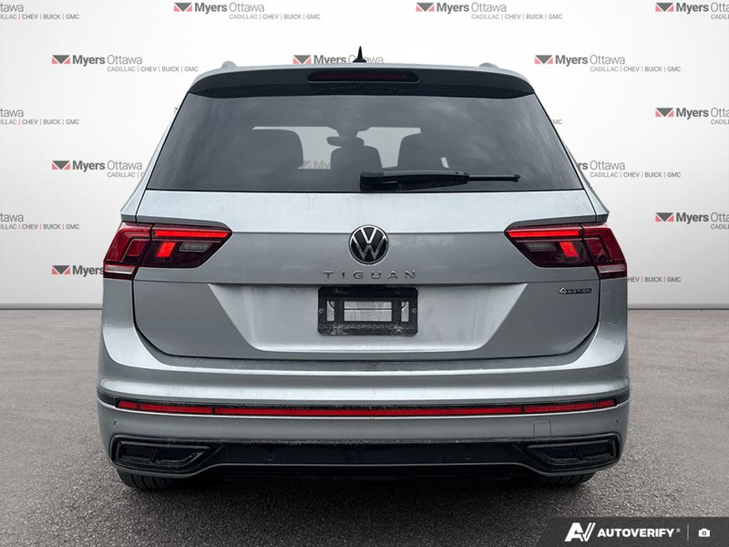 2024 Volkswagen Tiguan Comfortline R-Line Black Edition — снимка 1