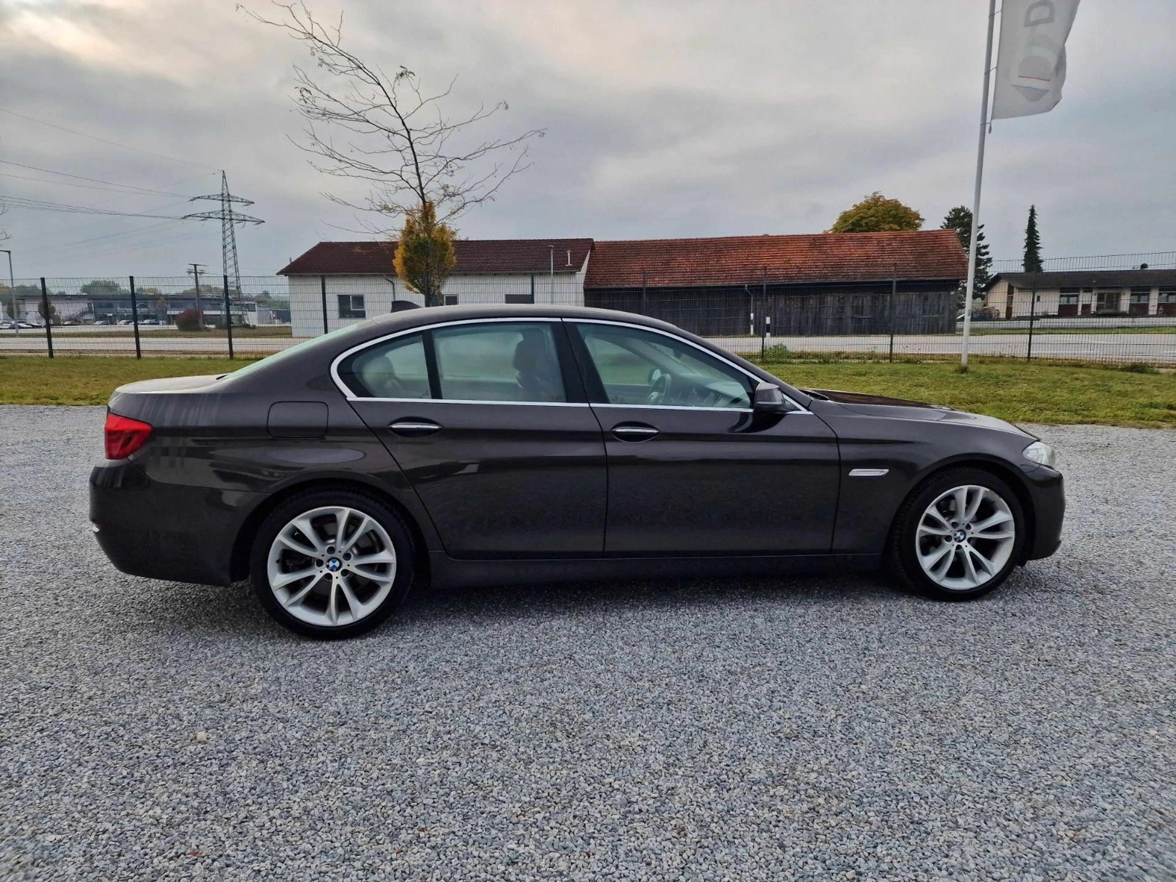 BMW 520 d Limousine Aut., Leder, HiFi, PDC, AHK, LED — photo 10