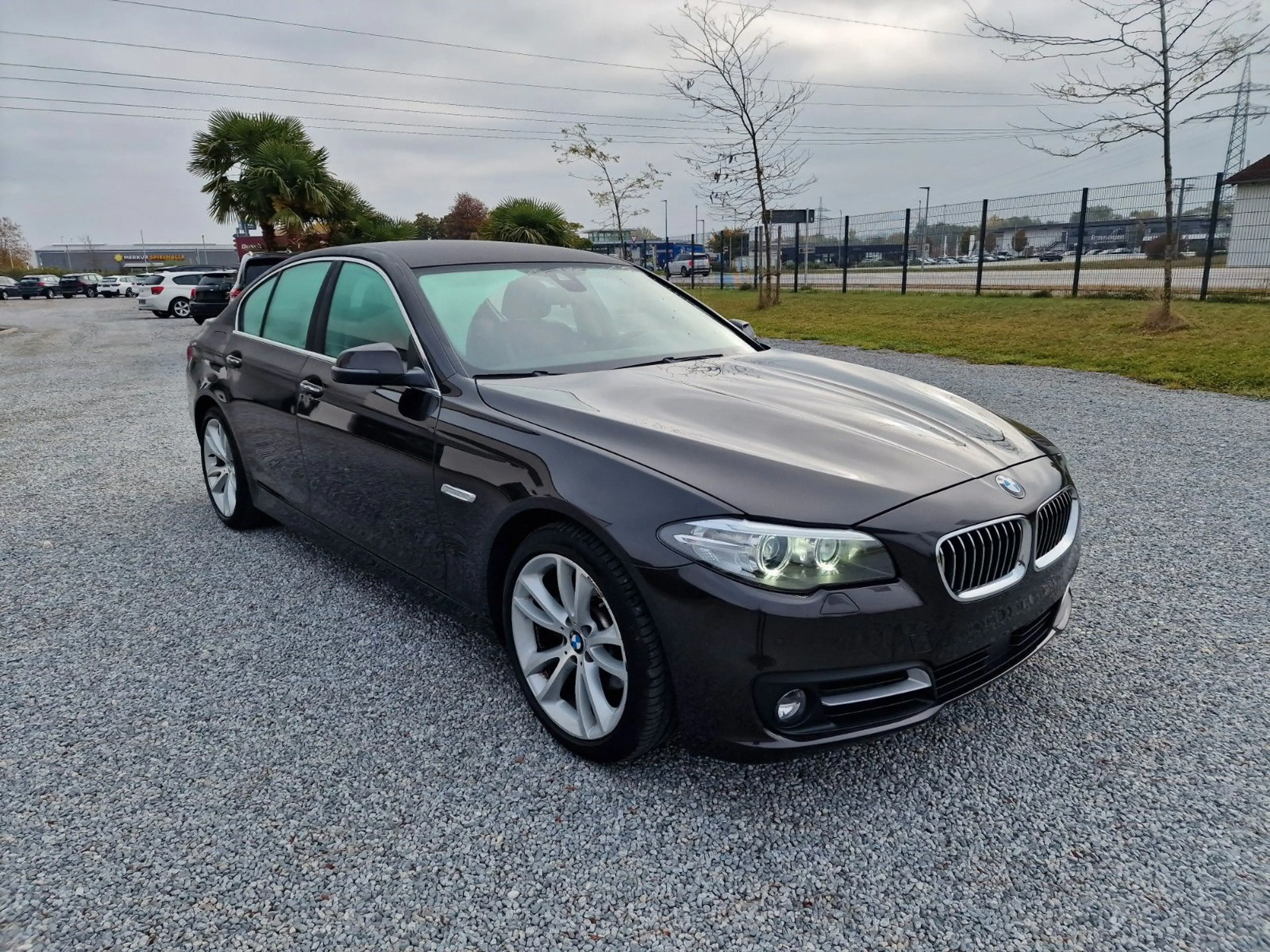 BMW 520 d Limousine Aut., Leder, HiFi, PDC, AHK, LED — photo 13