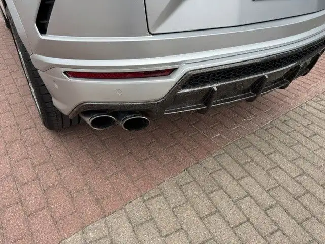 Lamborghini Urus view 15