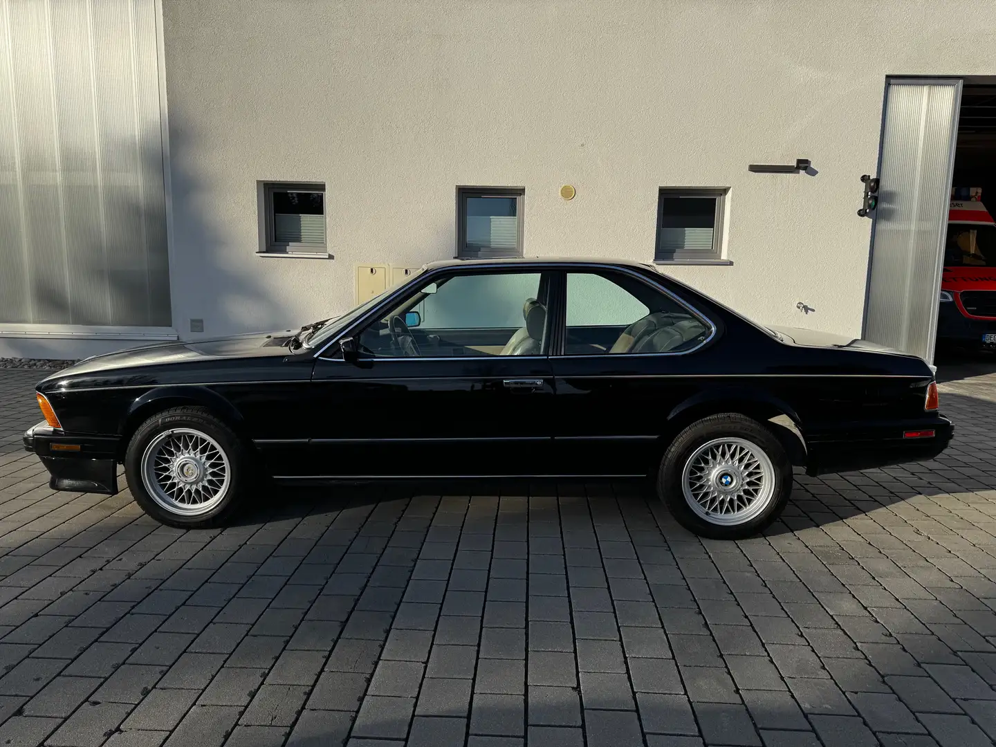BMW 635 635CSi VOLLAUSSTATTUNG*SAMMLER*SCHIEBEDACH Чорний - 2