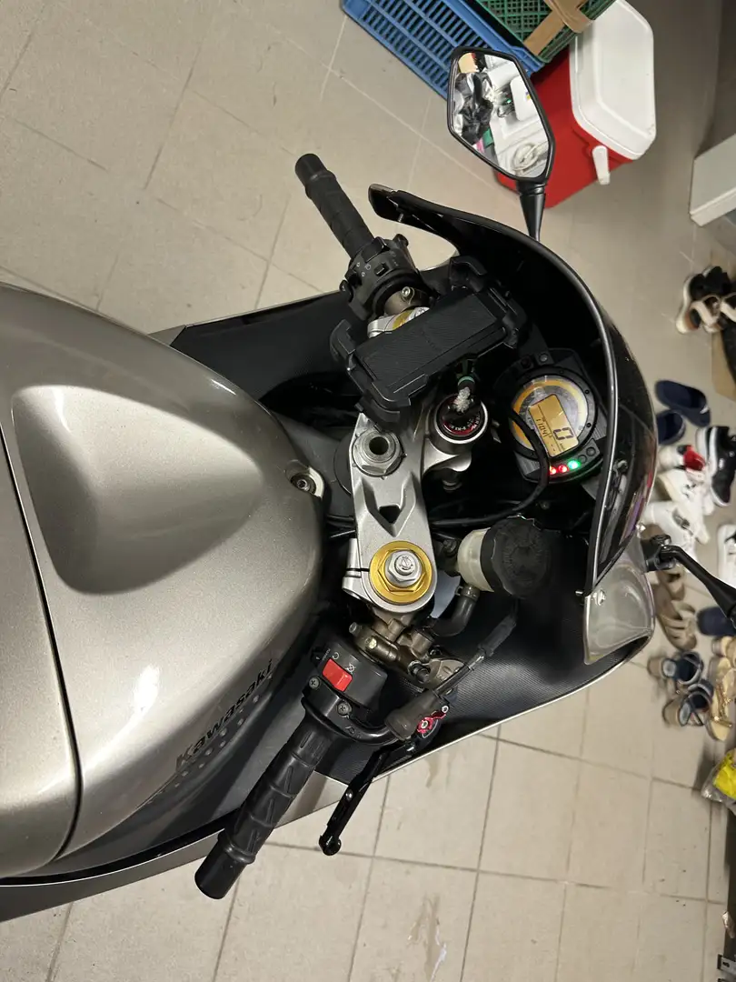 Kawasaki Ninja ZX-6R - 2