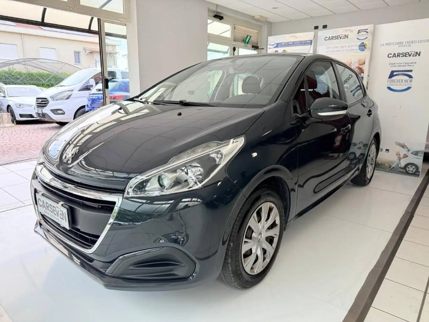 Peugeot 208 1.0 puretech Active 68cv 5p Grijs - 1
