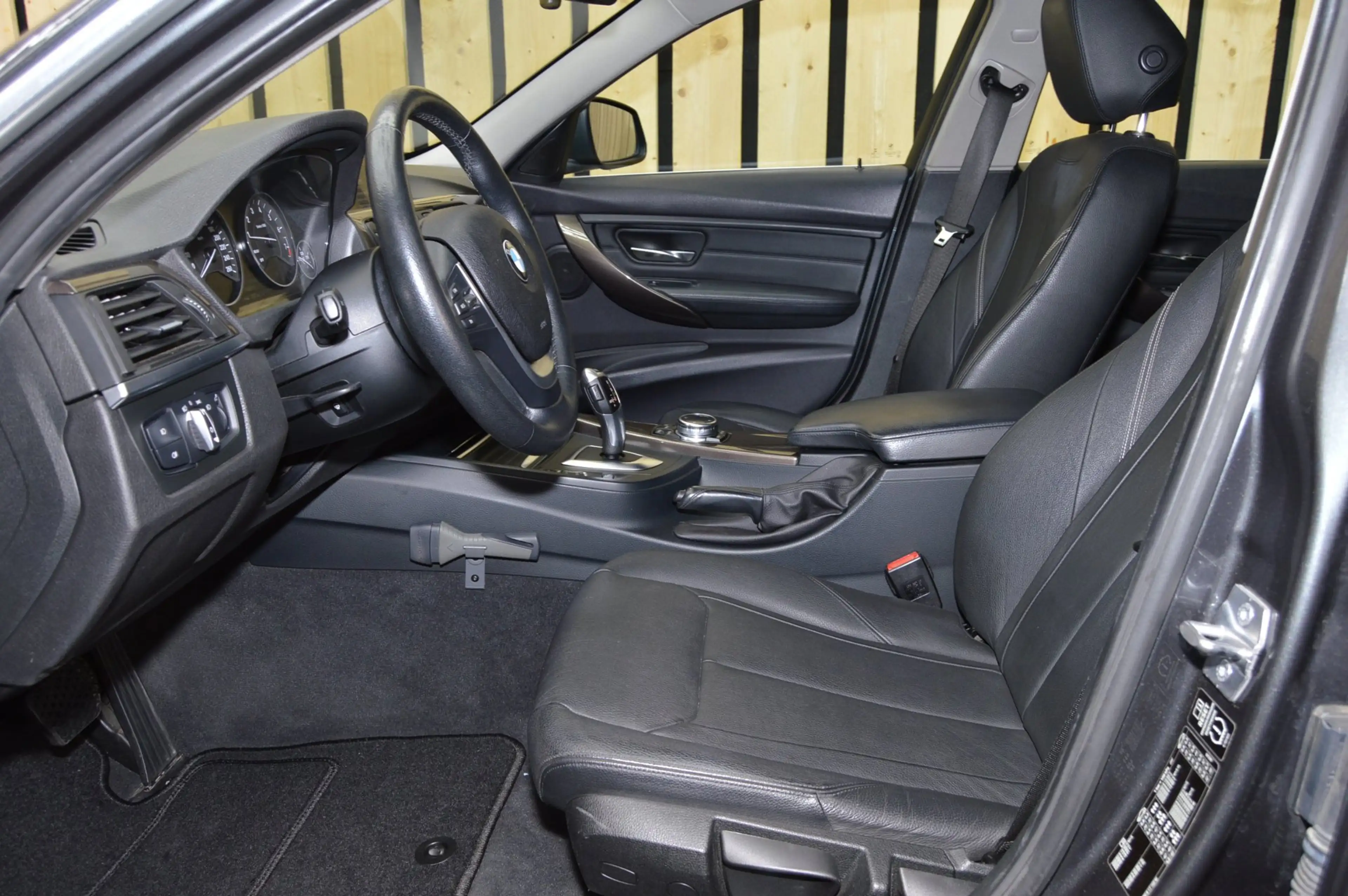 BMW 316 3-serie 316i High Executive 139dkm Leer Trekhaak 2 — photo 4