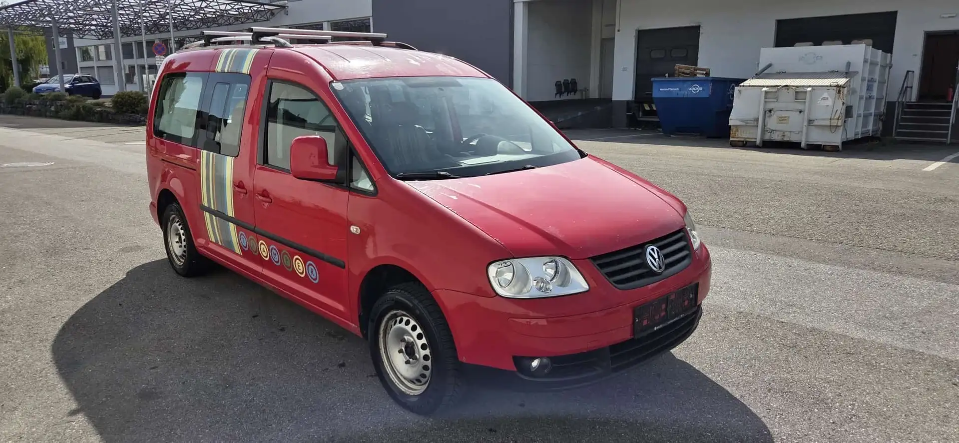 Volkswagen Caddy Tramper Maxi - 2