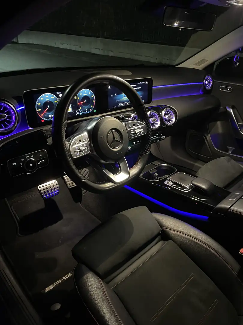 Mercedes-Benz A 200 Premium auto - 2