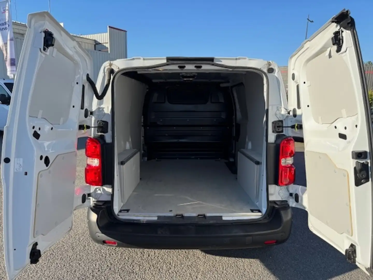 Opel Vivaro M 1.5 BLUEHDI 120CH S\u0026S Blanc - 2