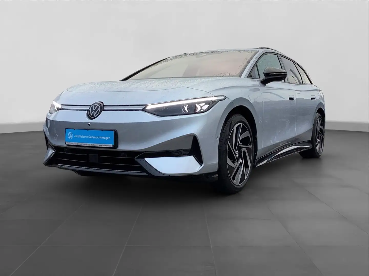 Volkswagen ID.7 Tourer PRO S WÄRMEP. AHK IQ.LIGHT 360° Argent - 2