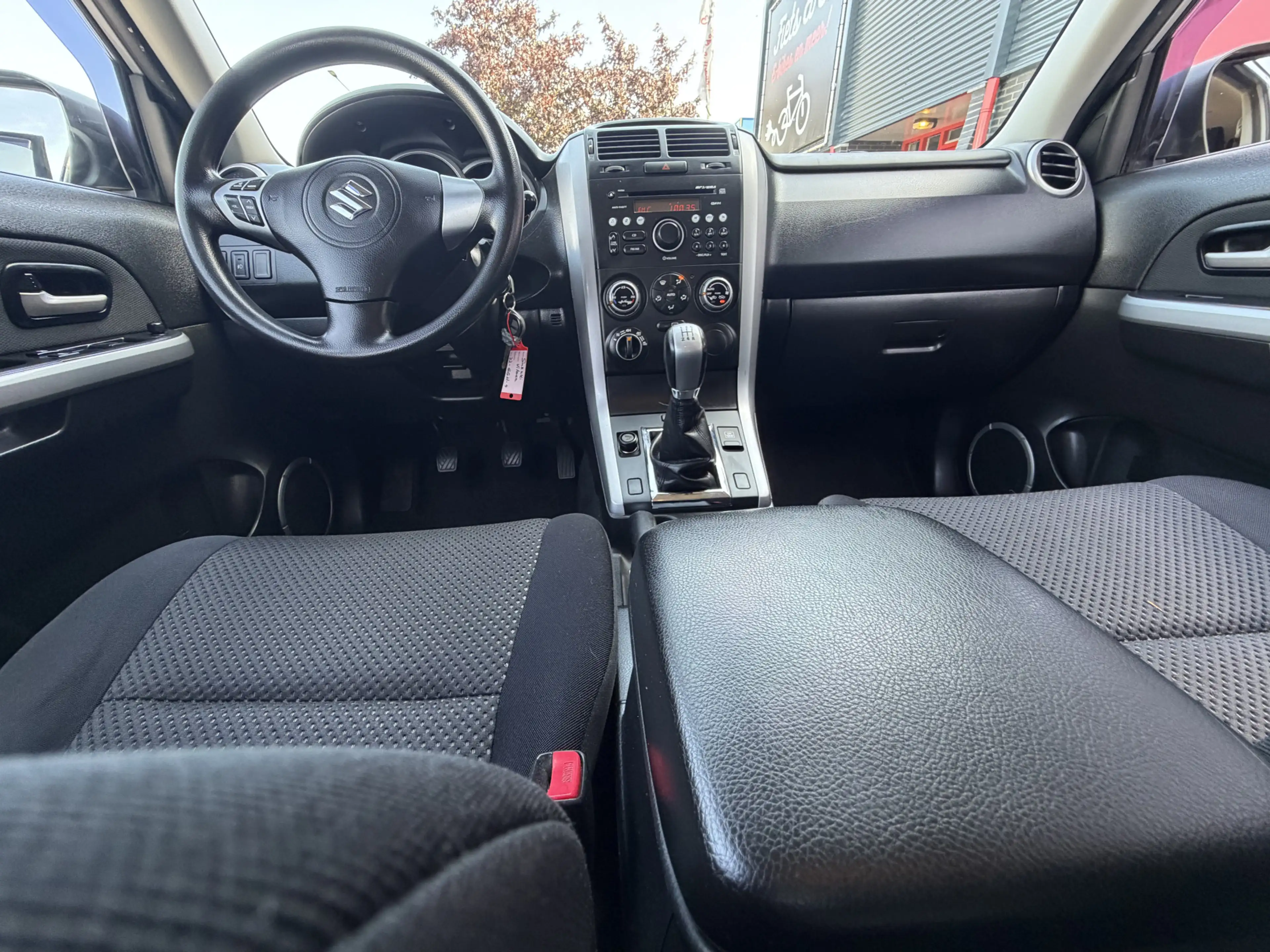 Suzuki Grand Vitara 2.0-16V Shogun / Trekhaak / Airco / Clima / Elek R — photo 11