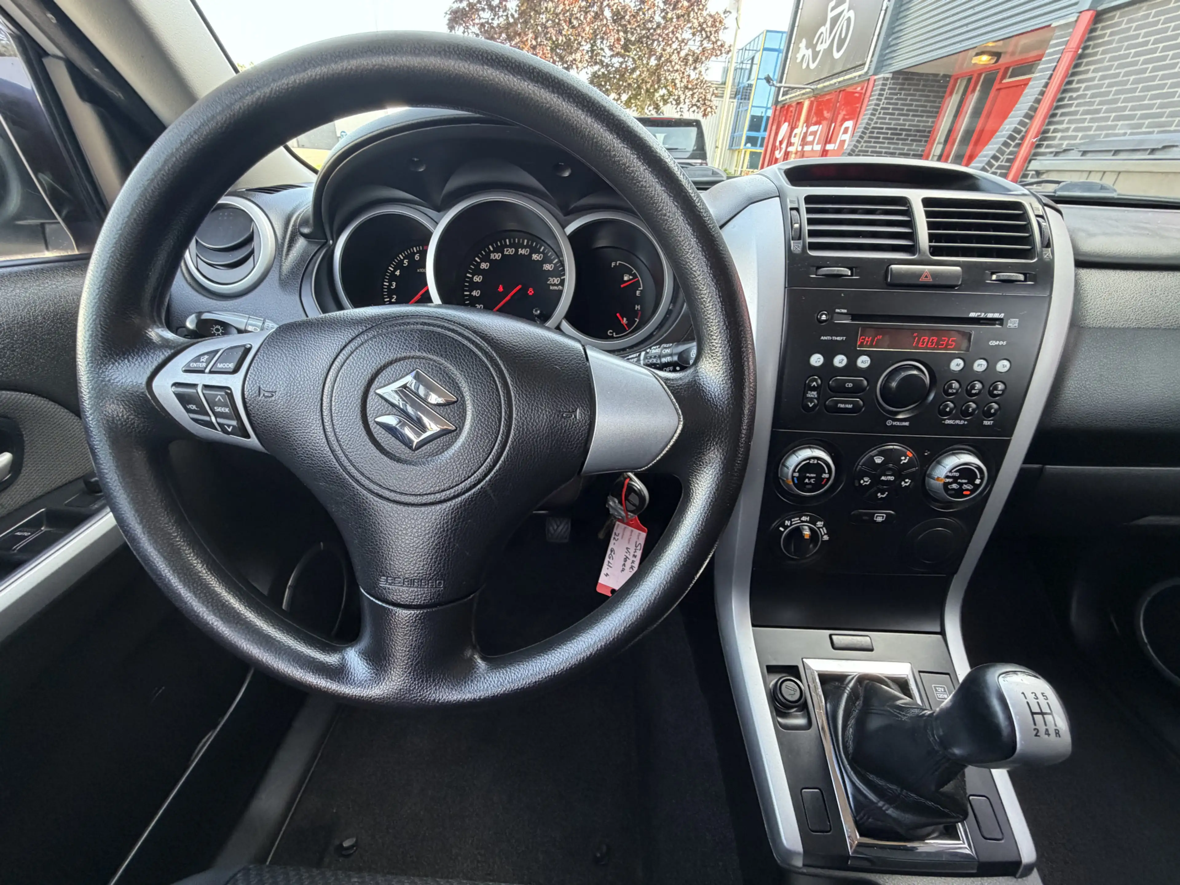 Suzuki Grand Vitara 2.0-16V Shogun / Trekhaak / Airco / Clima / Elek R — photo 13