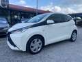 Toyota Aygo AYGO 5P. 1.0 X-PLAY - GARANZIA EUROPEA - 68.000 KM Bianco - thumbnail 2