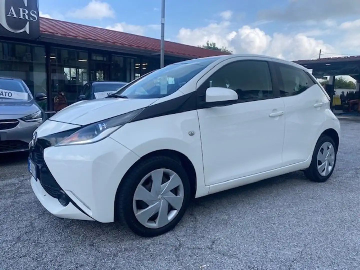 Toyota Aygo AYGO 5P. 1.0 X-PLAY - GARANZIA EUROPEA - 68.000 KM Bianco - 2