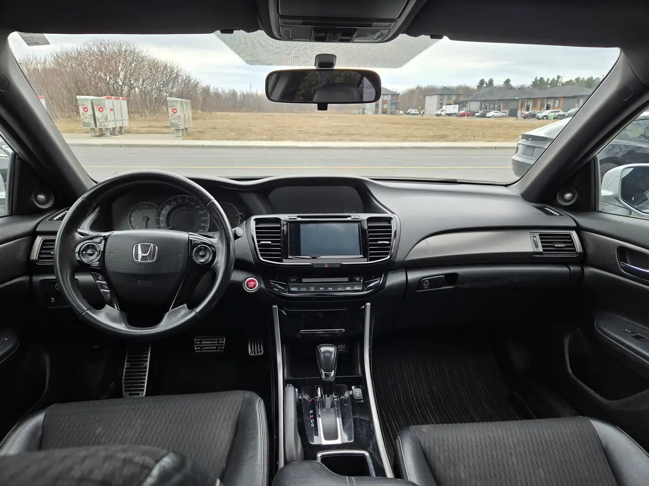 Honda Accord снимка Honda Accord