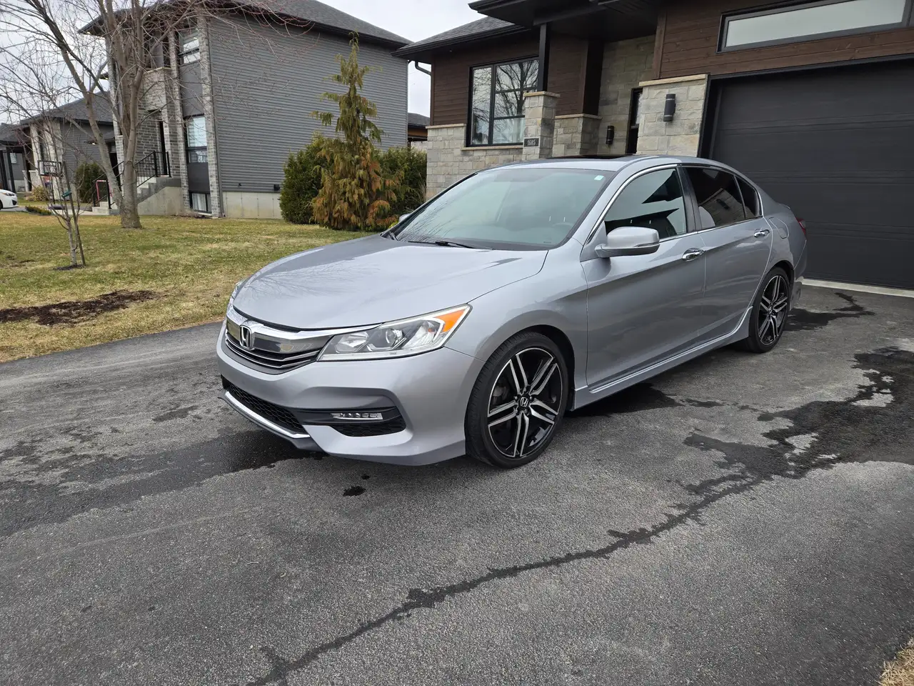 Honda Accord снимка Honda Accord