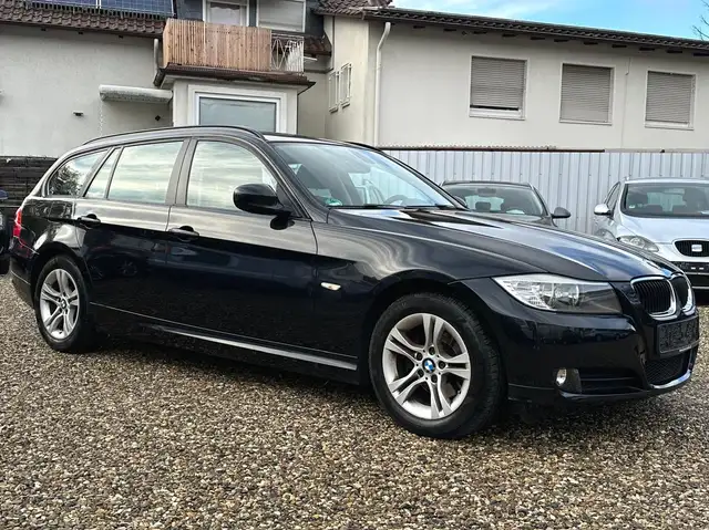 BMW 318 i E91 SHZ PDC Panorama Automatik Scheckheft Euro5