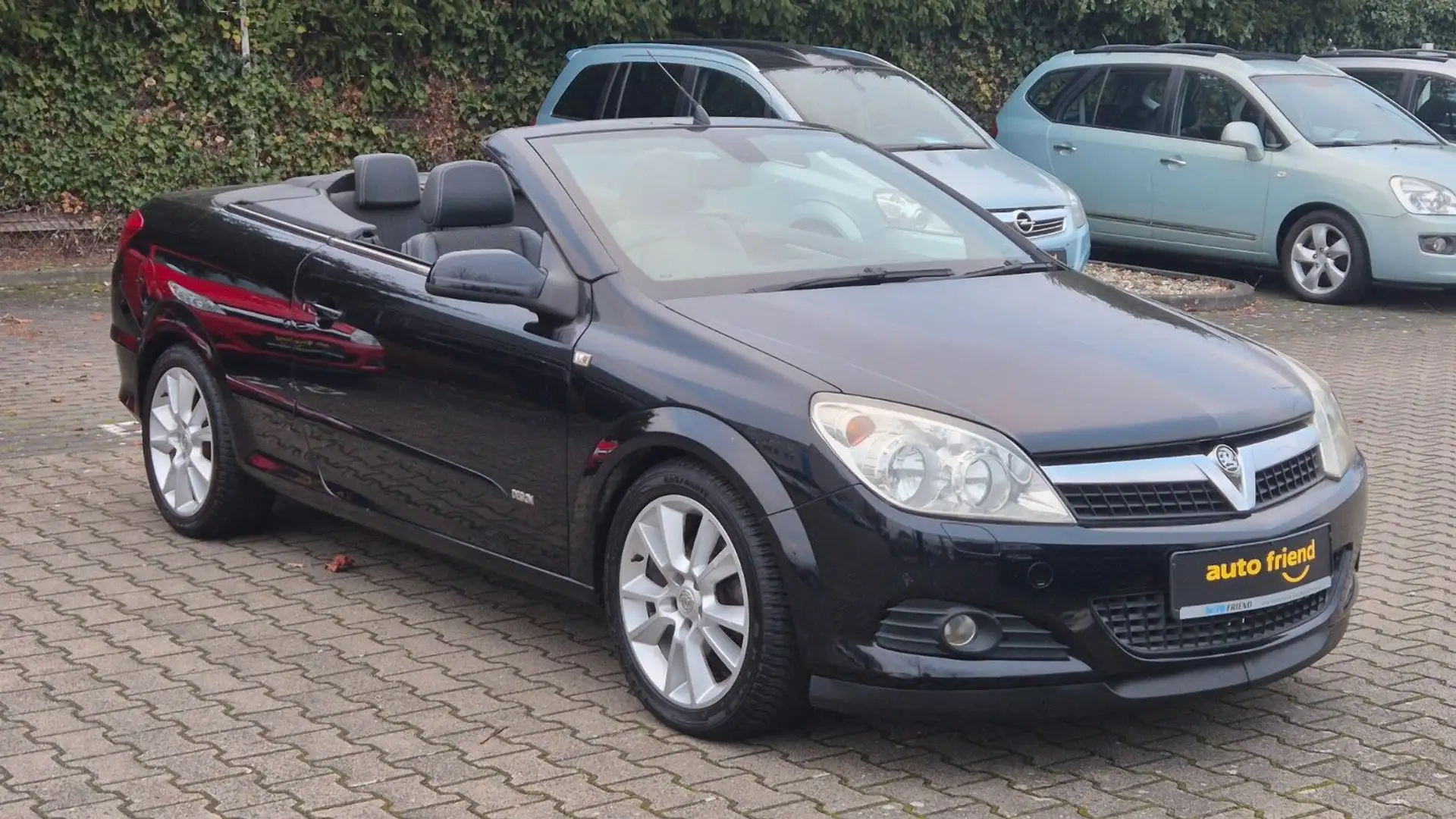 Opel Astra VAUXHALL  H 1.8 Cabrio *RECHTLENKER* 140 PS Schwarz - 2