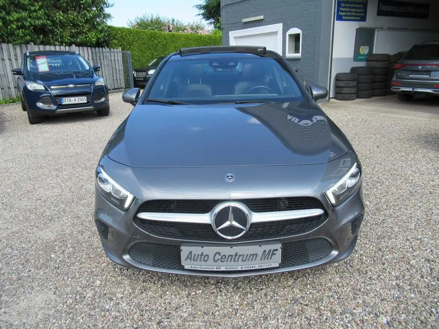 Mercedes-Benz A 180 A180-Progressive Grau - 2