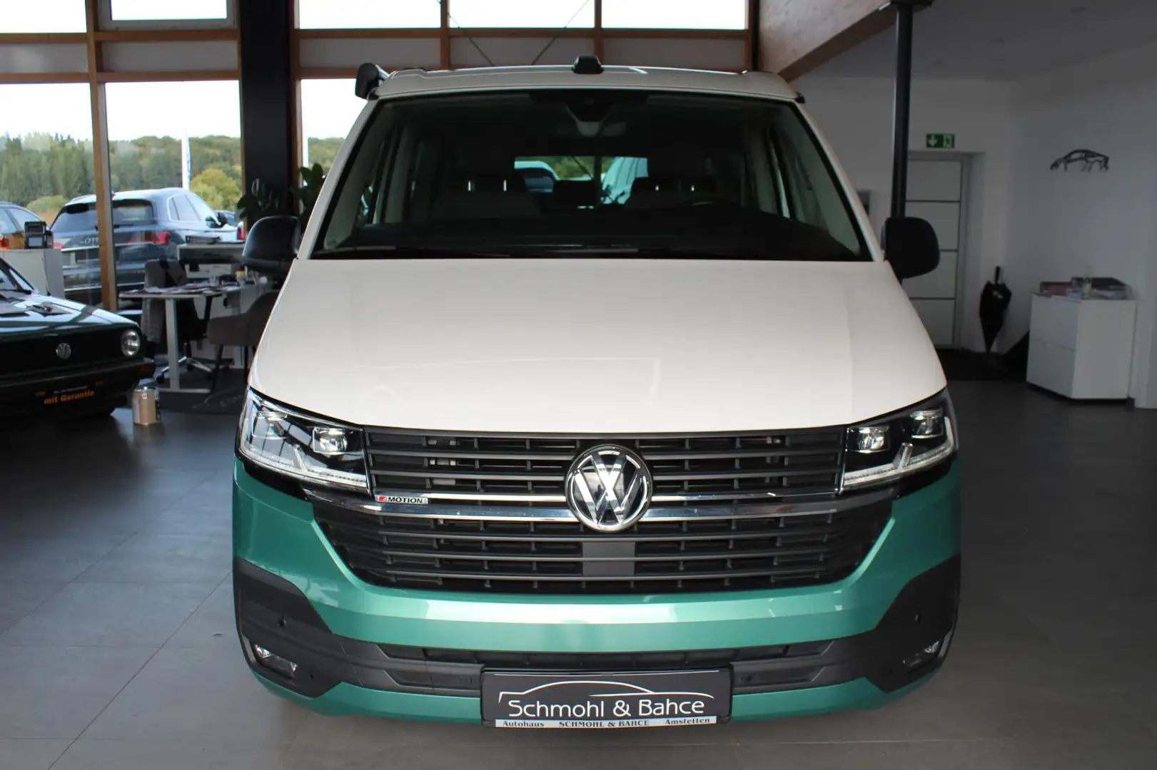 Volkswagen T6 California T6.1 California Beach 2.0 TDI Tour 4Motion Weiß - 2