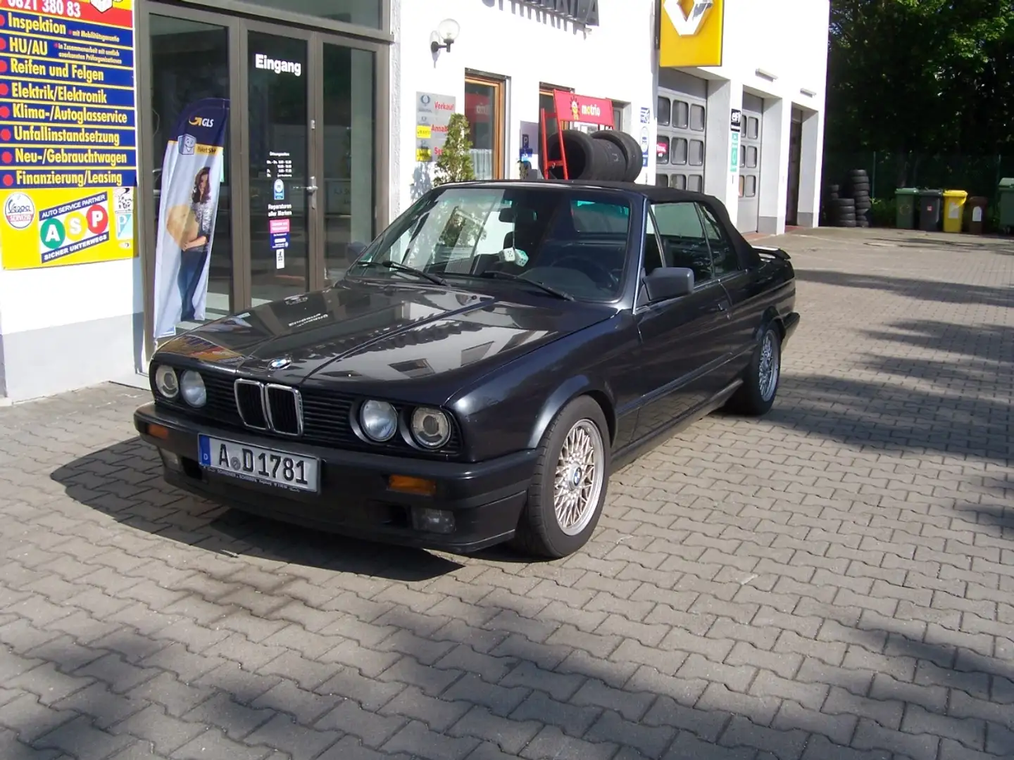 BMW 318 3er Schwarz - 1