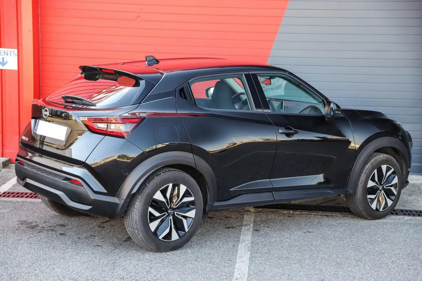 Nissan Juke 1.0 DIG-T 114 DCT Acenta BVA CAMERA CARPLAY / ANDR Zwart - 2