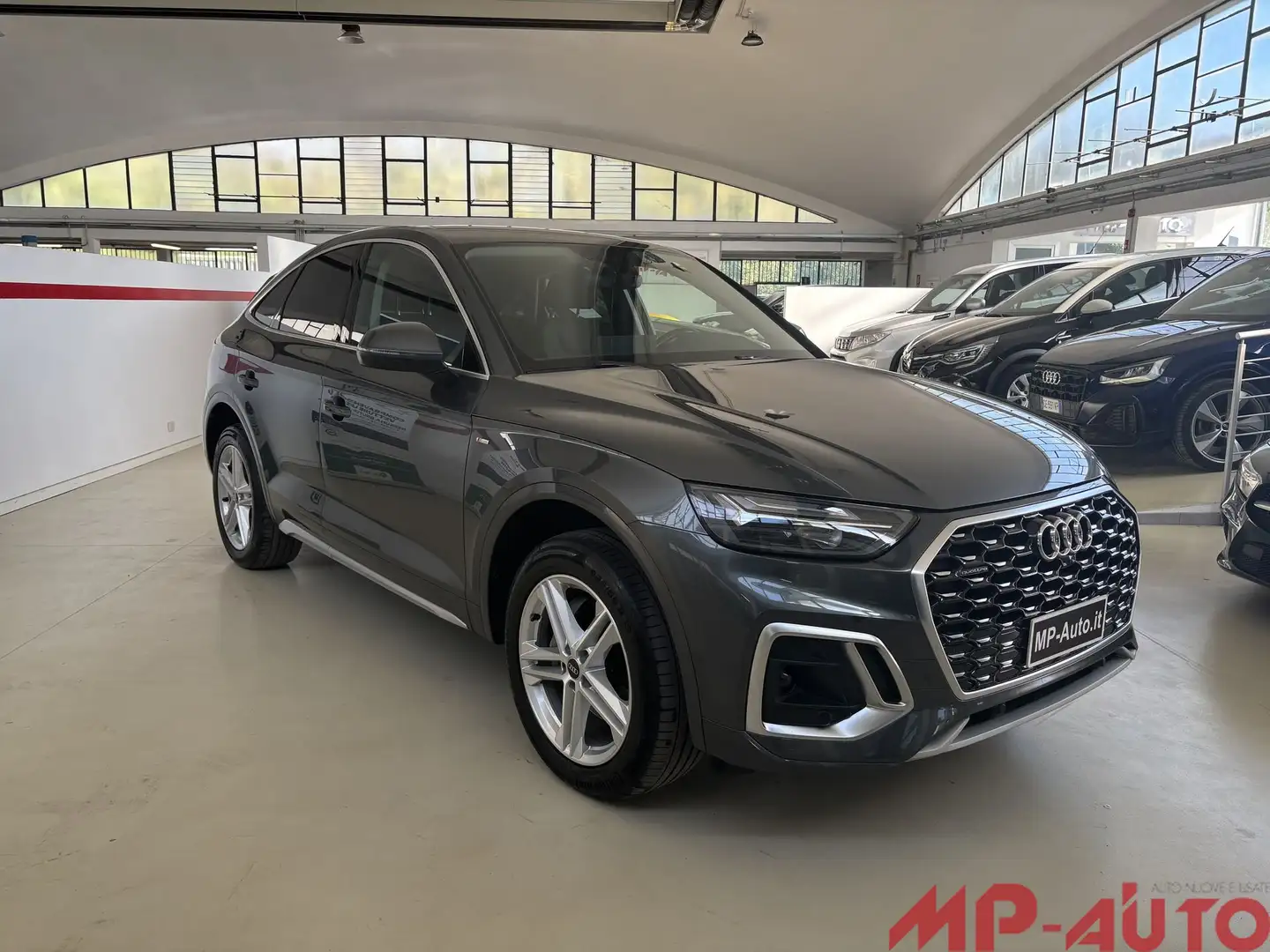 Audi Q5 Q5 40 TDI 204 CV quattro S tronic Gris - 2