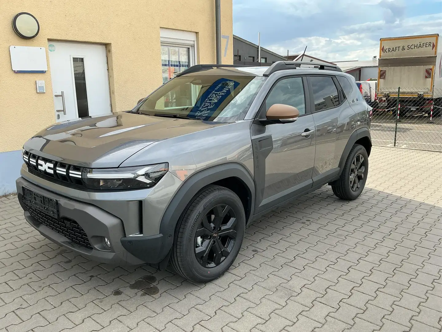 dacia duster