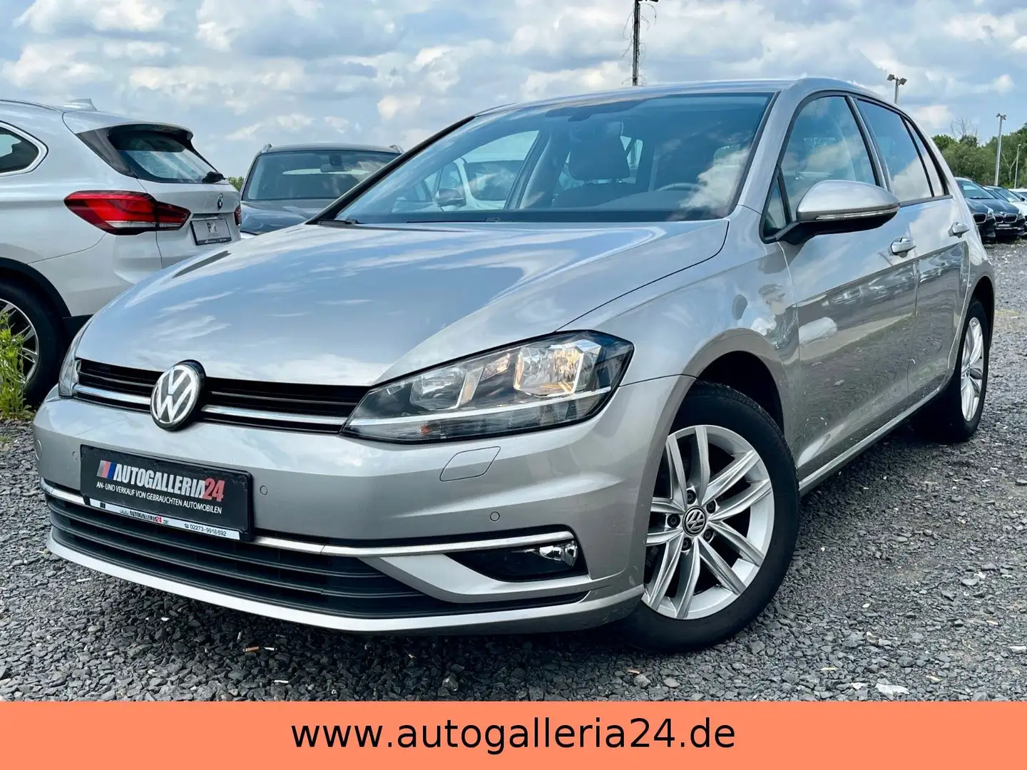 Volkswagen Golf VII 1.0 Lim. Comfortline DSG Navi PDC 1.HD Zilver - 1