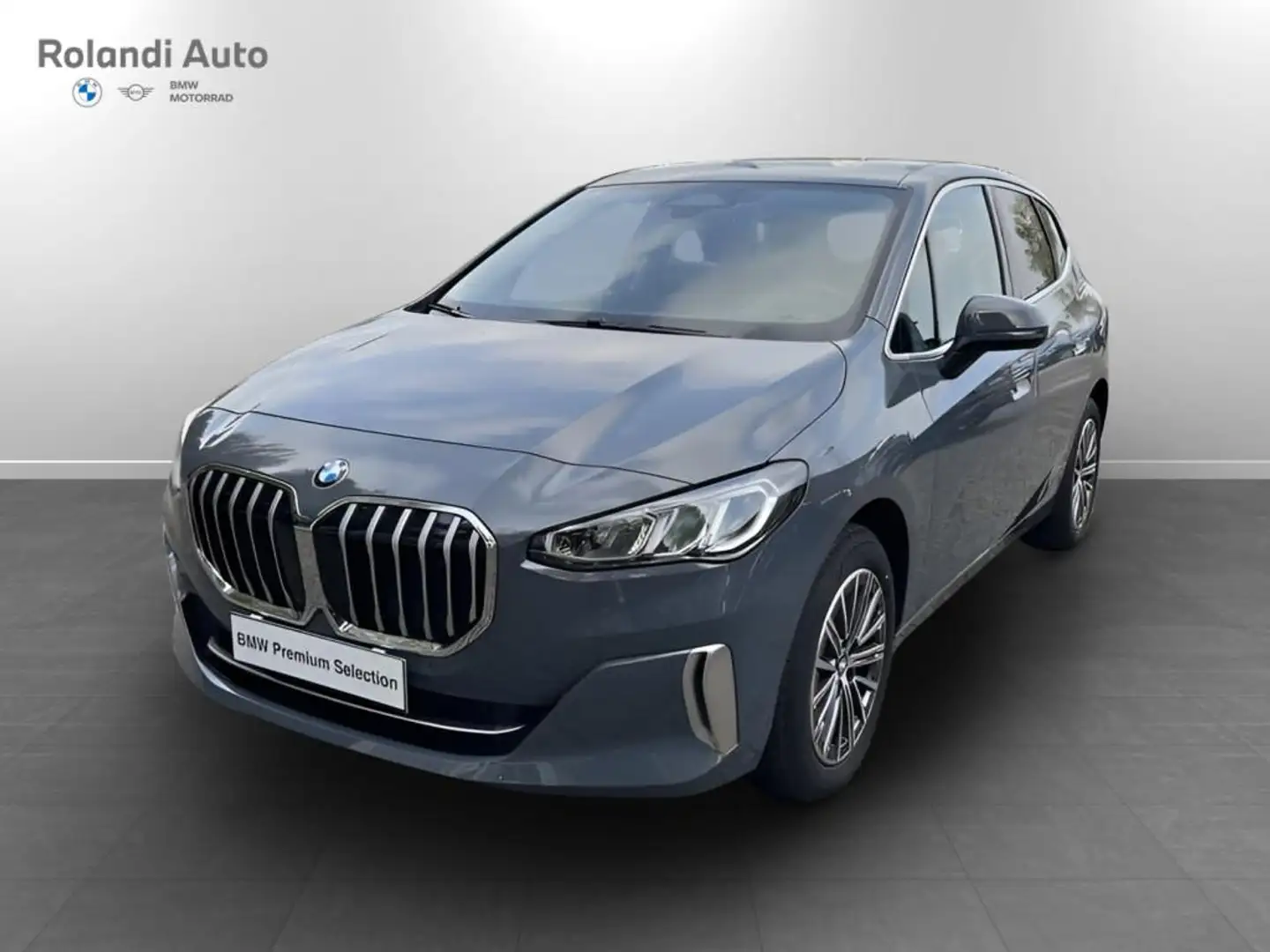 BMW 220 i Active Tourer mhev 48V Luxury auto Grigio - 1