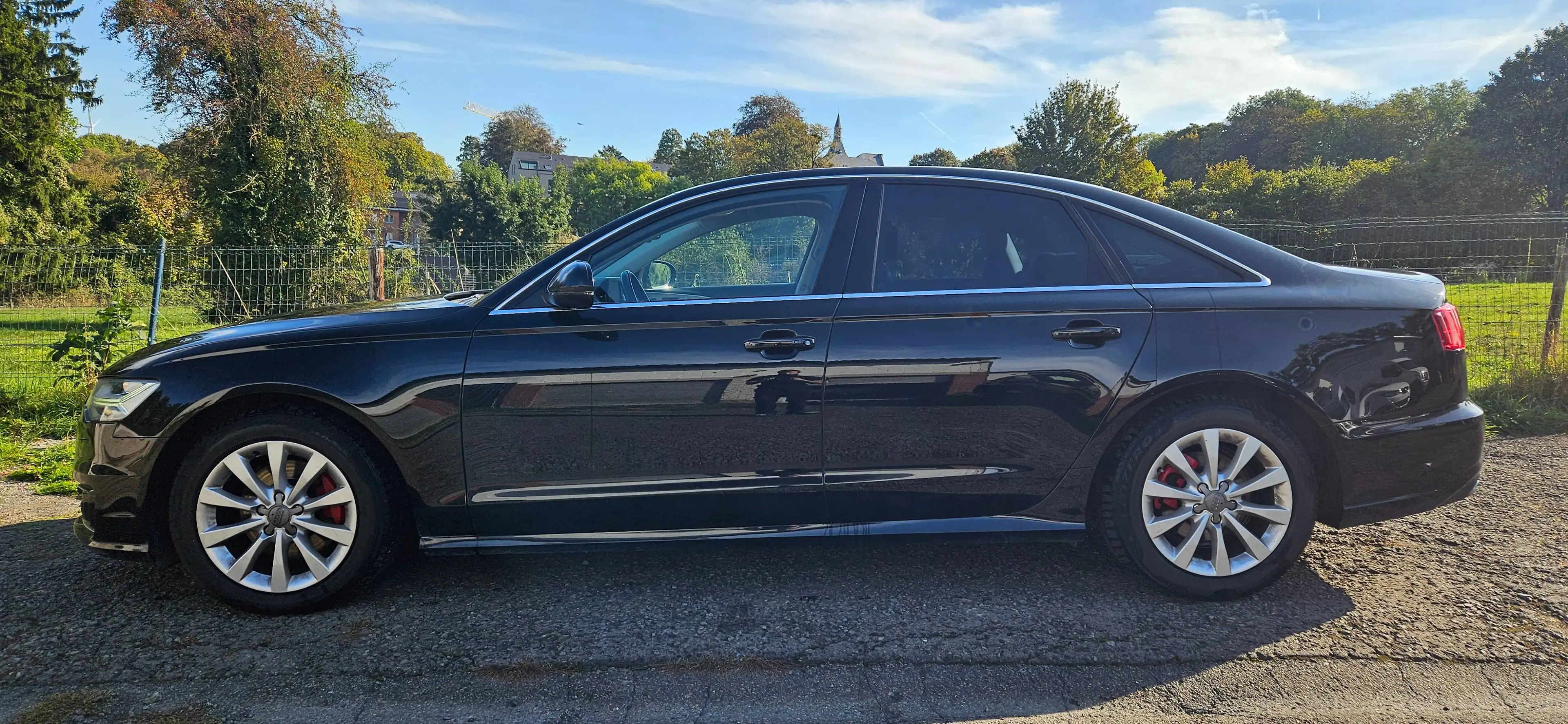 Audi A6 A6 Avant 2.0 TDi ultra S tronic 190 Ch | LED | Pneumatiques | Lidar — photo 4