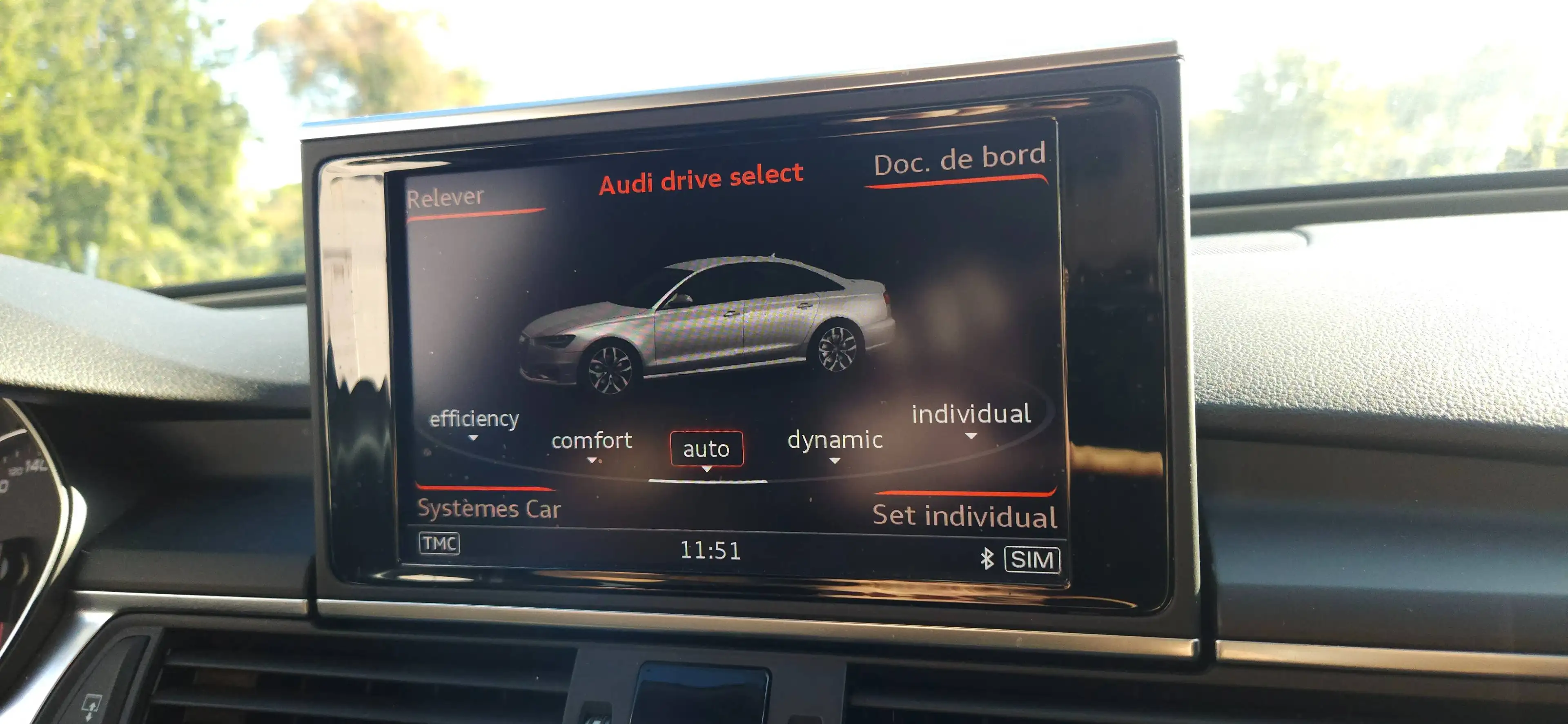 Audi A6 A6 Avant 2.0 TDi ultra S tronic 190 Ch | LED | Pneumatiques | Lidar — photo 14