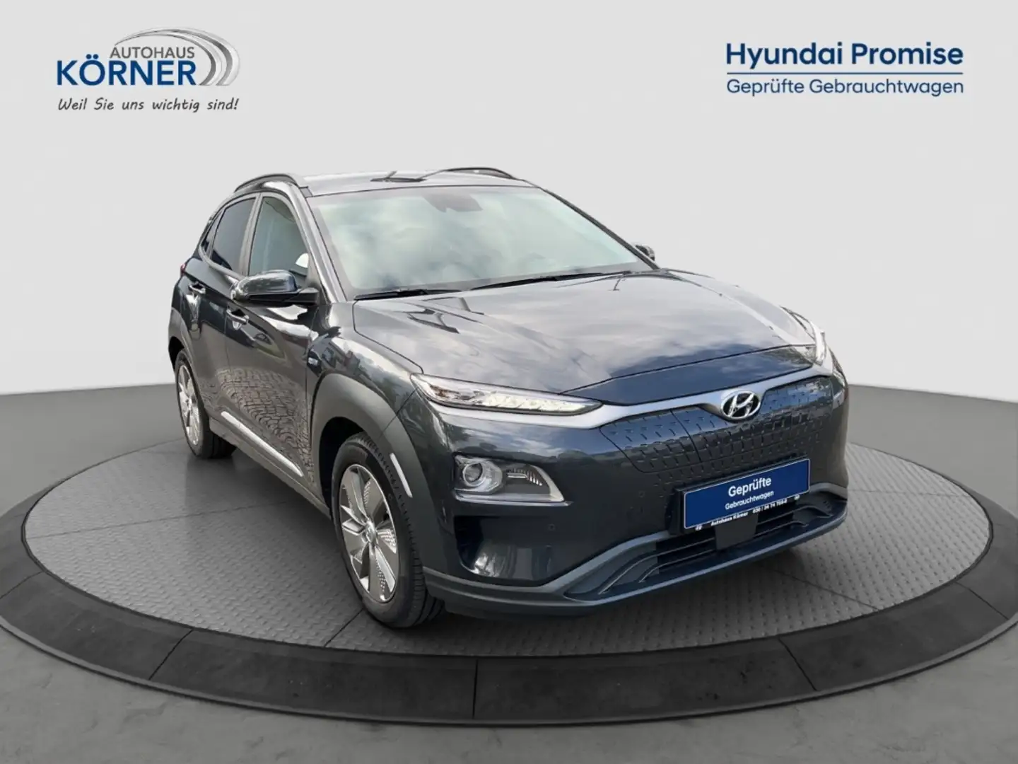 Hyundai KONA Electro (150kW) PREMIUM *LEDER*LED*HUD*CAM* Šedá - 1