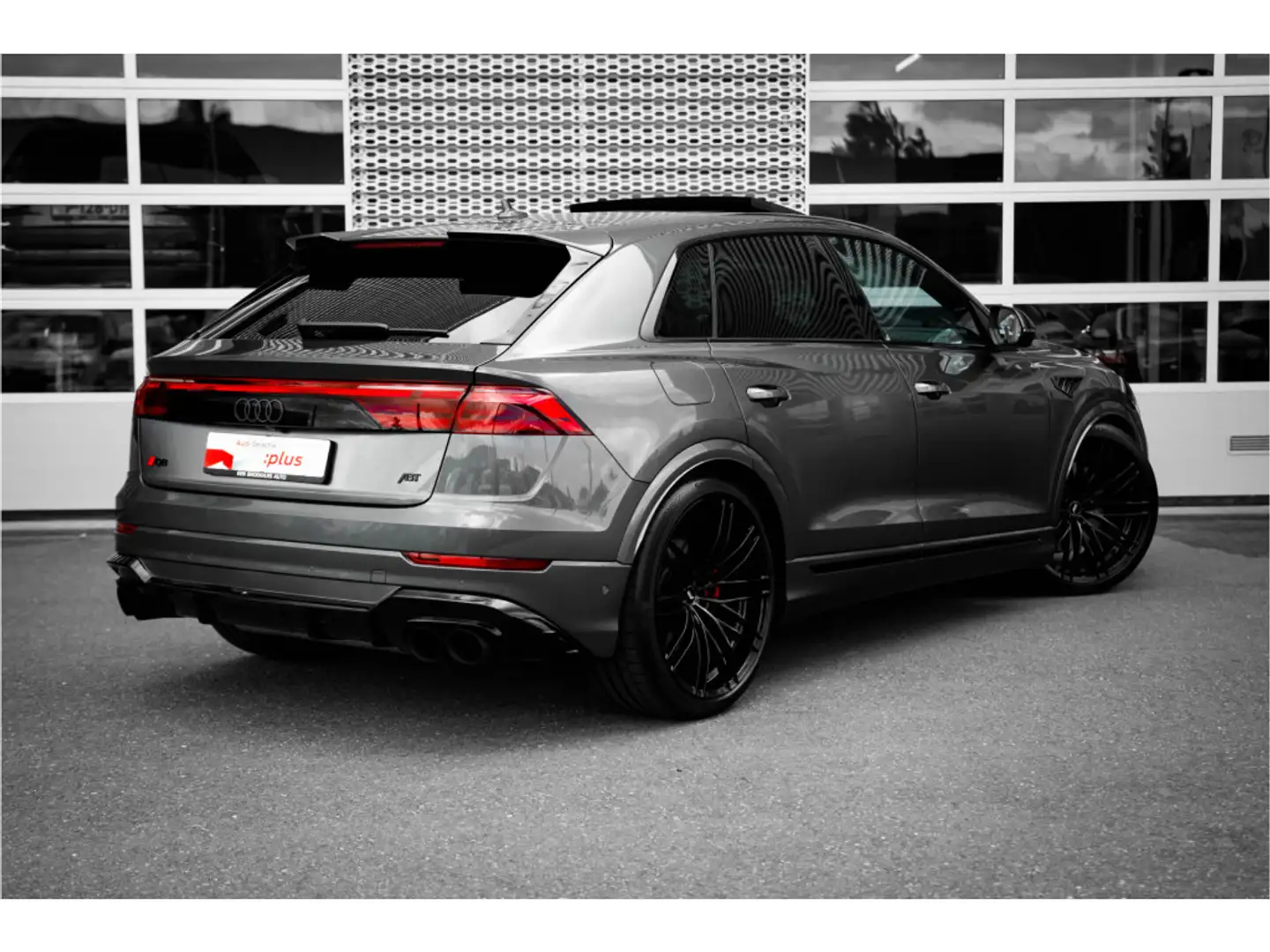 Audi Q8 ABT AERO 60 TFSI e 490pk quattro Pro Line S Compet Grijs - 2