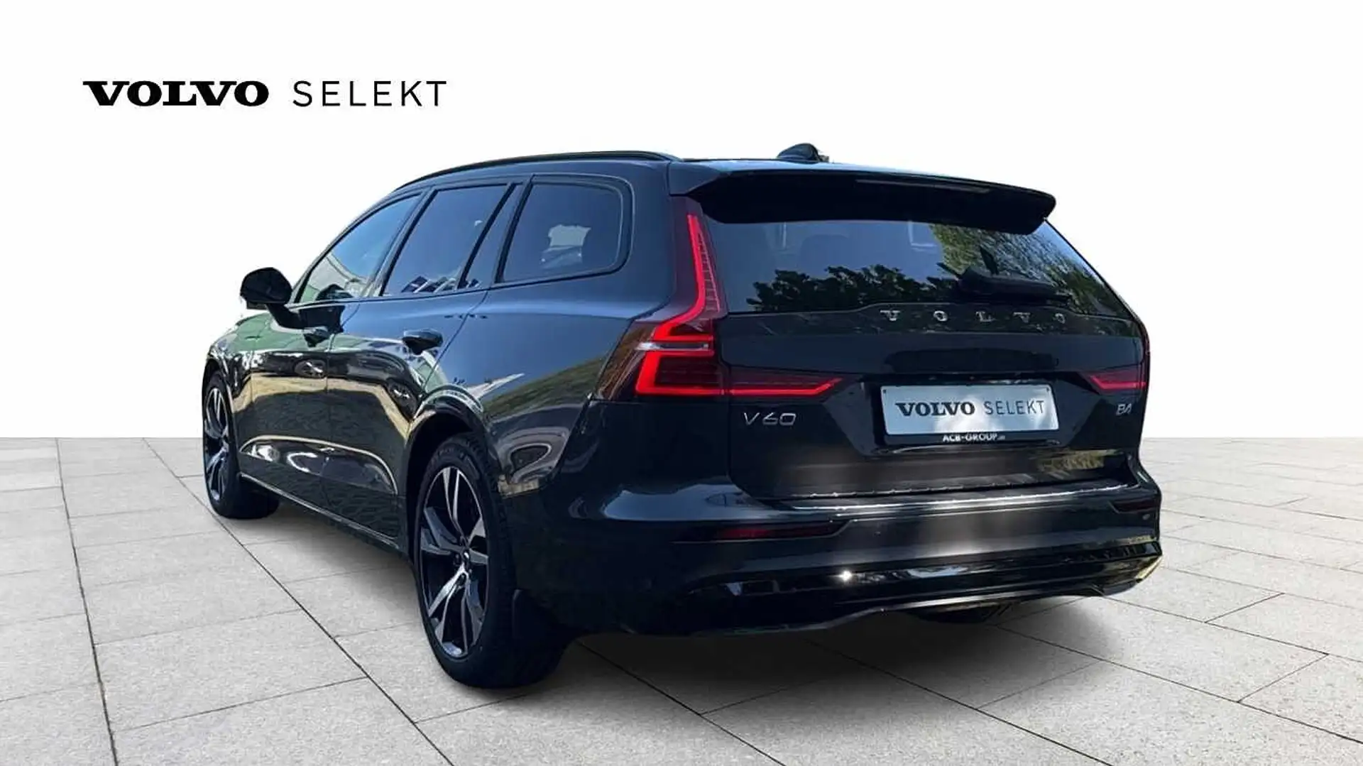 Volvo V60 Plus Dark, B4 Mildhybrid Grijs - 2