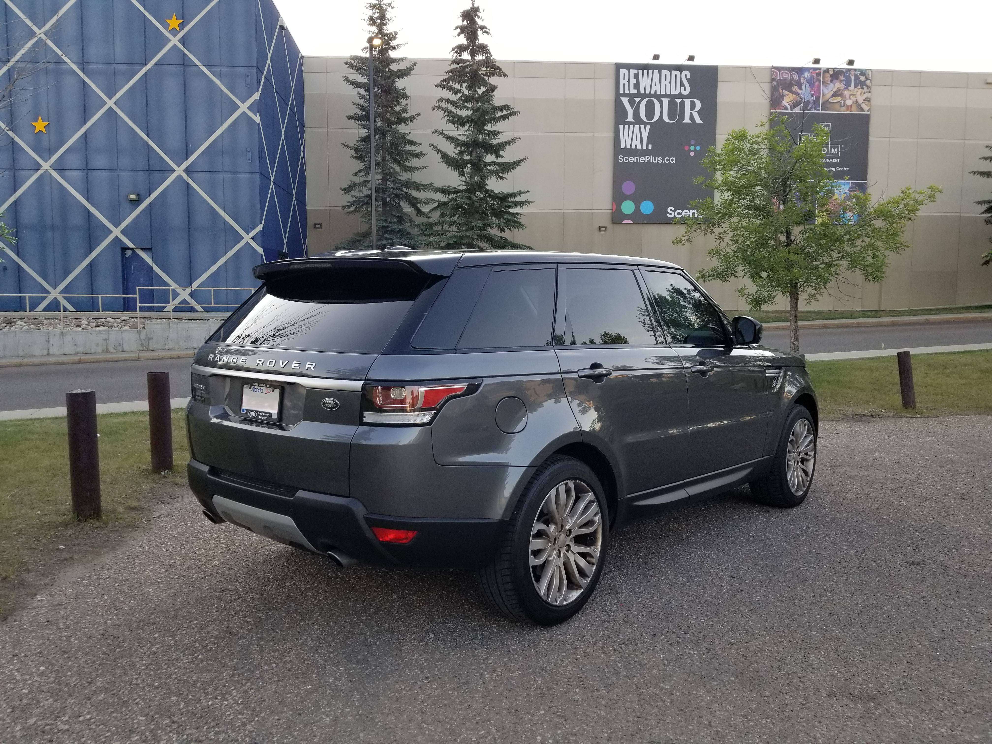 2014 Land Rover Range Rover Sport HSE V6 Superchaged Gasoline - Low Kms/No Accidents thumb 6