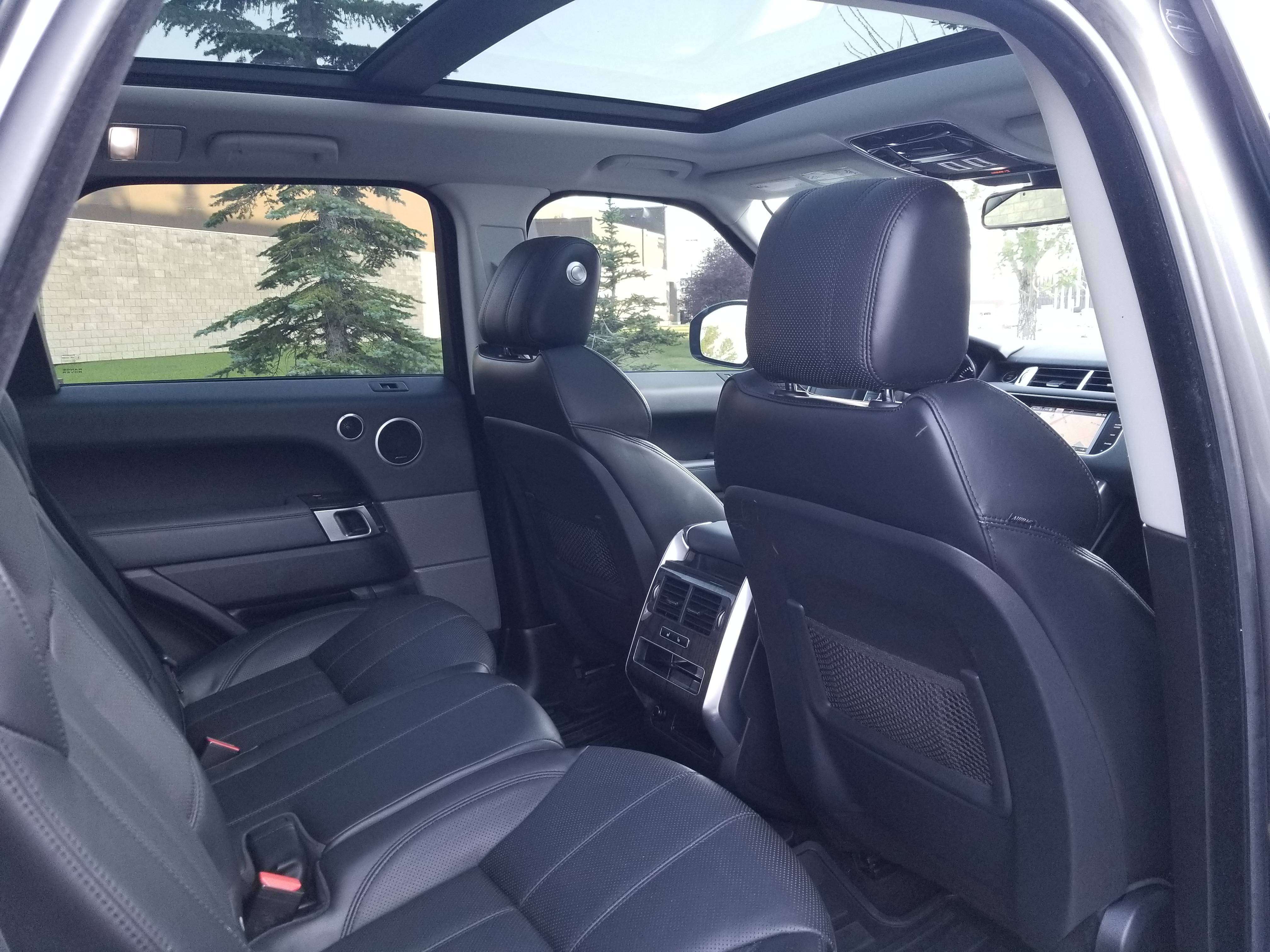 2014 Land Rover Range Rover Sport HSE V6 Superchaged Gasoline - Low Kms/No Accidents thumb 9