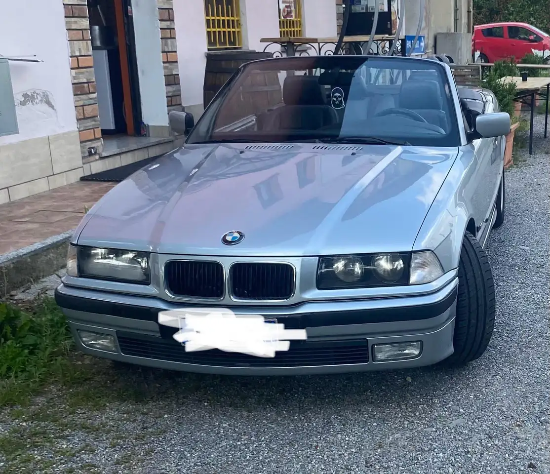 BMW 318, foto 2