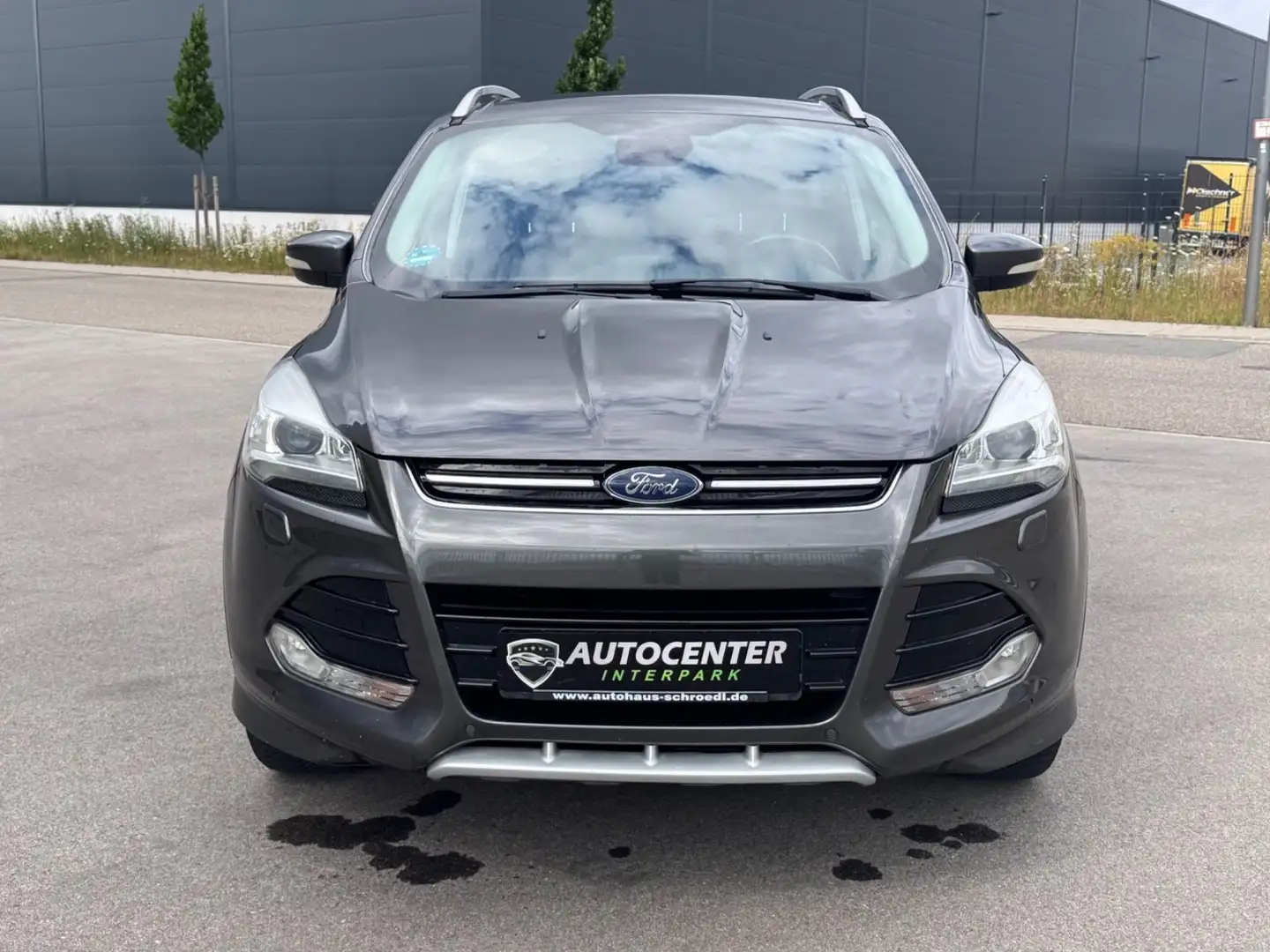 Ford Kuga Individual/Leder/Navi/LED/Kamera/2.HD/SHZ/ Grigio - 2