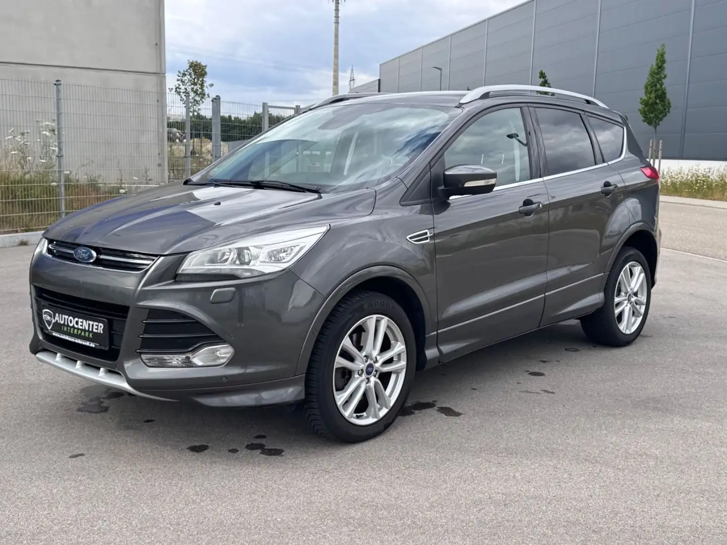 Ford Kuga Individual/Leder/Navi/LED/Kamera/2.HD/SHZ/ Grigio - 1