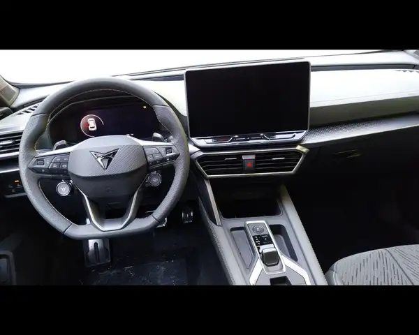 Cupra Formentor view 5