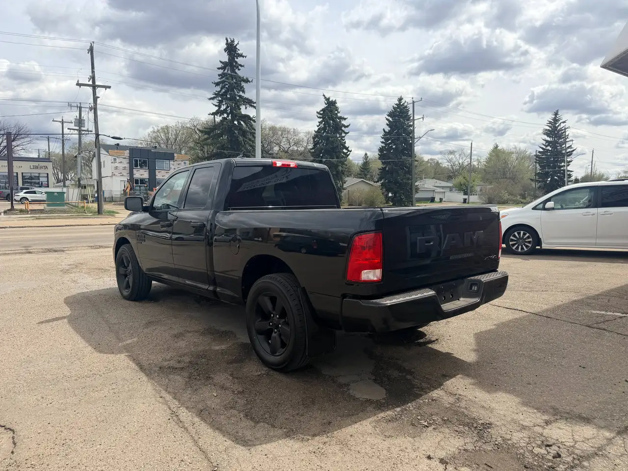 RAM 1500 снимка RAM 1500