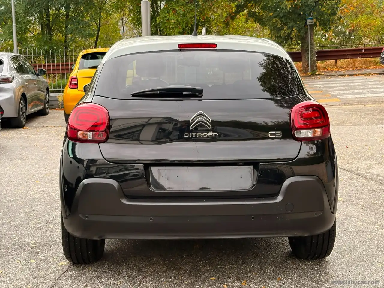 2023 Citroen C3 PureTech 110 S&S Shine, photograph 6