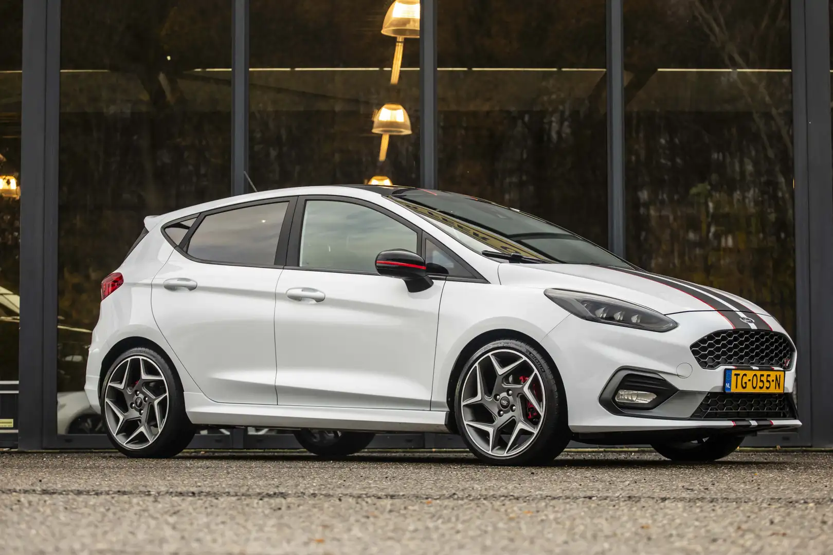 Ford Fiesta 1.5 EcoBoost ST-3 Wit - 1
