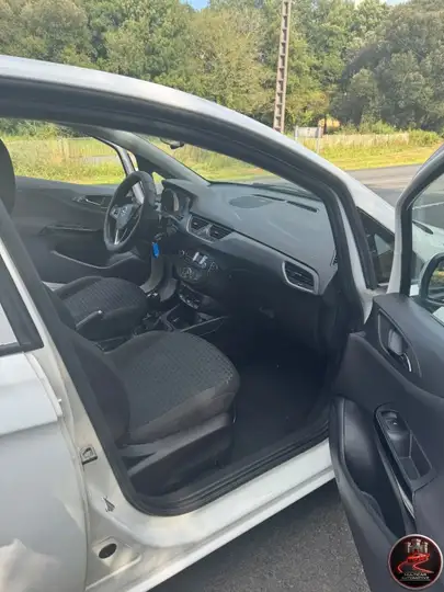 Opel Corsa 2017, foto 12
