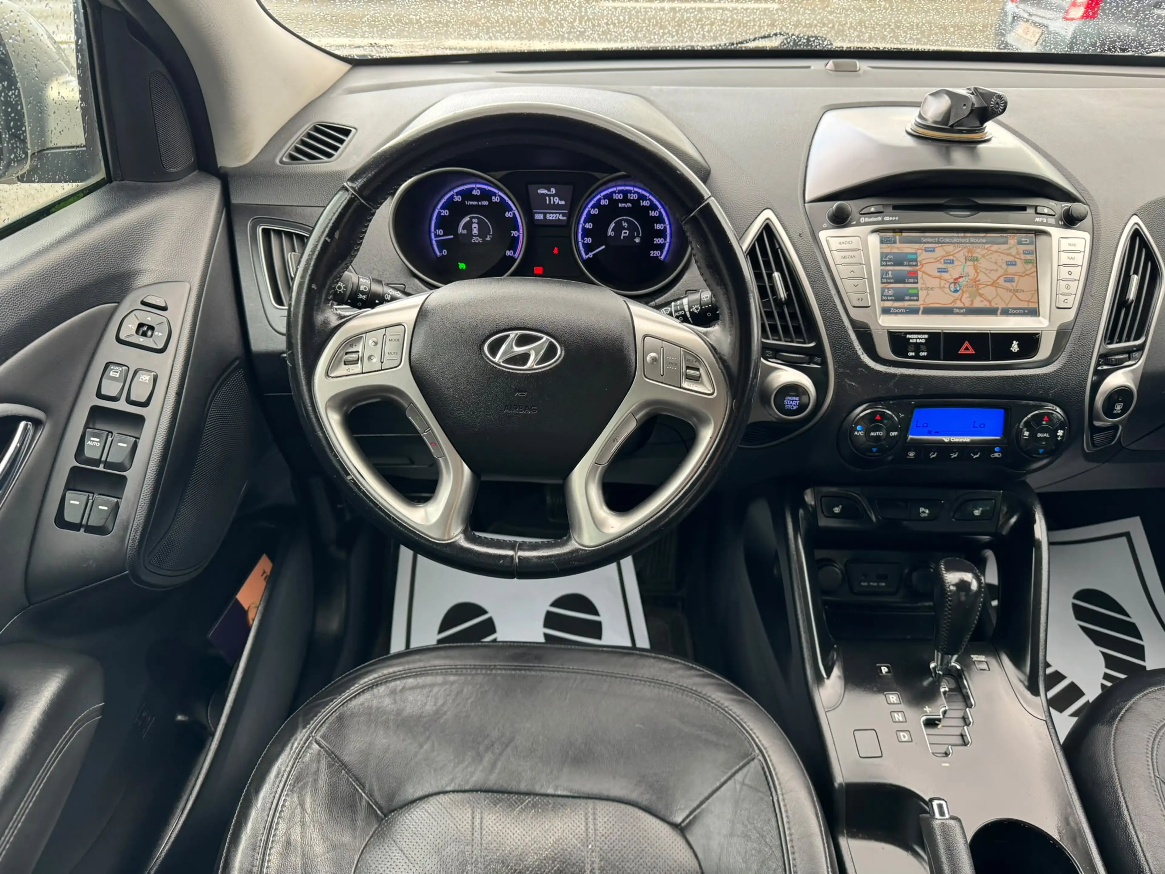 Hyundai iX35 iX35 2.0i 4WD Executive — photo 13
