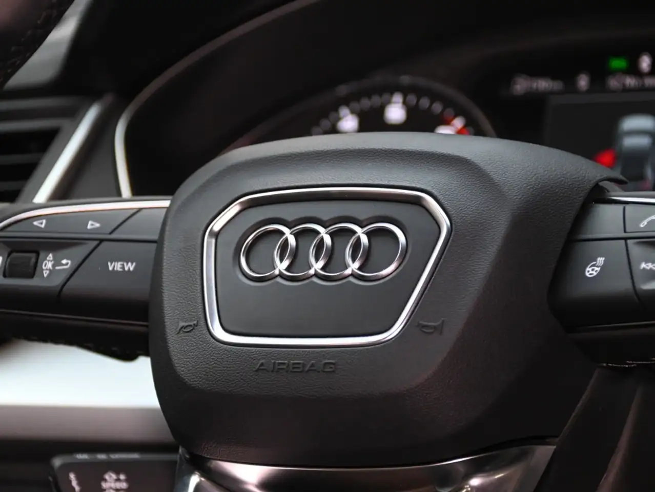 Audi Q5 снимка Audi Q5