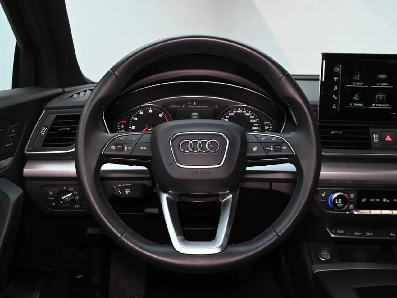 Audi Q5 снимка Audi Q5
