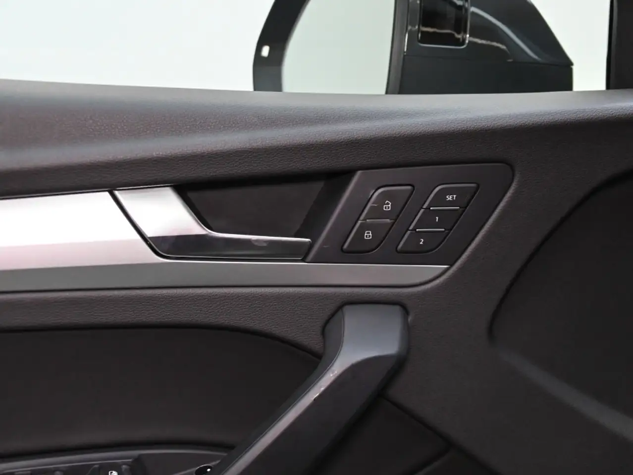 Audi Q5 снимка Audi Q5